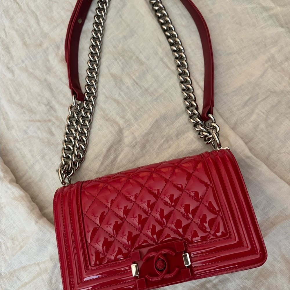 Chanel boy bag